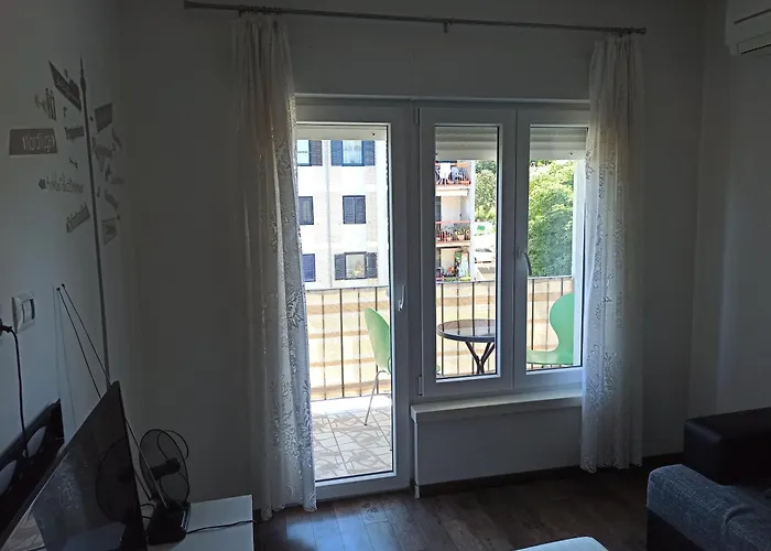 Apartment Mira